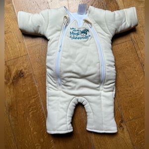 Brand new Merlin sleep suit size large